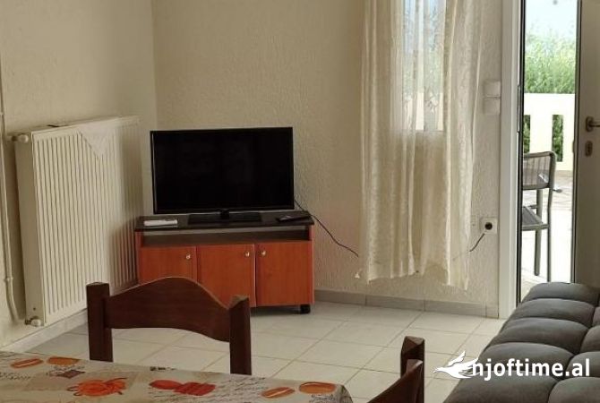 Shtepi me qera 2+1 ne Tirane - 450 Euro
