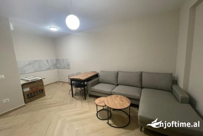 Shtepi me qera 1+1 ne Tirane - 550 Euro