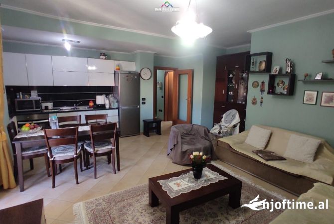 Shtepi ne shitje 2+1 ne Tirane - 253,000 Euro