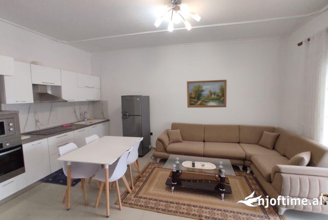 Shtepi me qera 1+1 ne Tirane - 500 Euro
