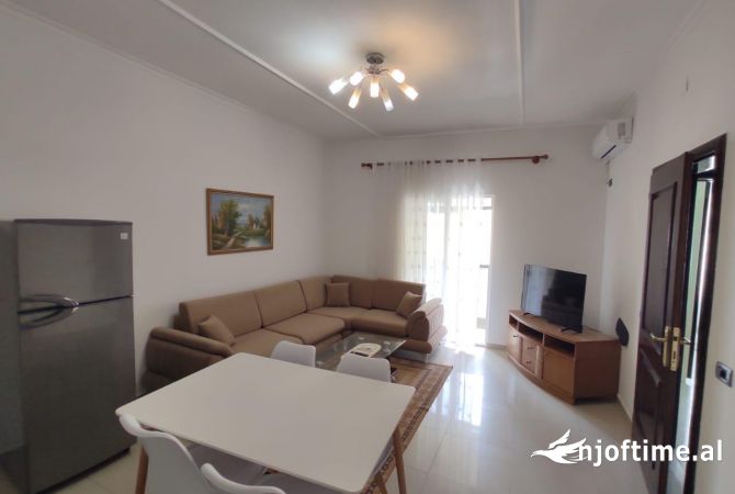 Shtepi me qera 1+1 ne Tirane - 500 Euro