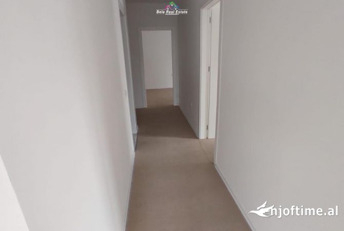 Zyre me qera 2+1 ne Porcelan (ID BZ2530) Tirane.