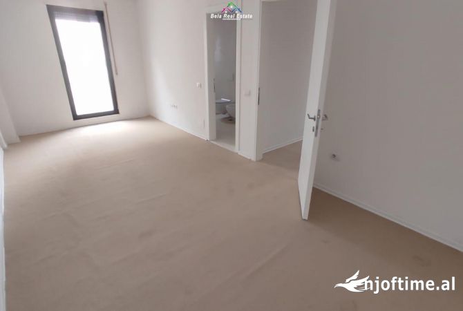 Zyre me qera 2+1 ne Porcelan (ID BZ2530) Tirane.