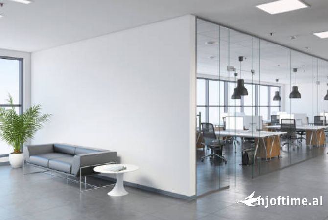 Ambient biznesi me qera 3+1 ne Tirane - 4,500 Euro