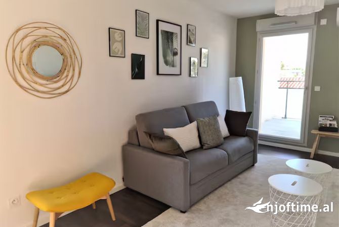 Shtepi me qera 1+1 ne Tirane - 600 Euro
