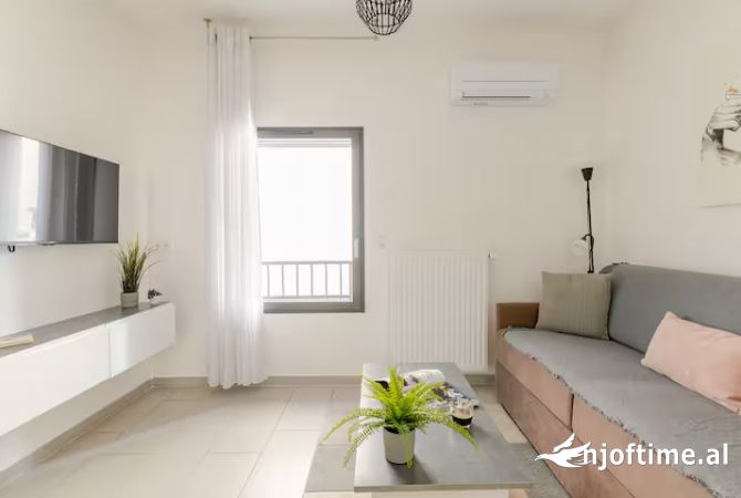 Shtepi me qera 2+1 ne Tirane - 700 Euro