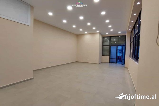 Ambient biznesi me qera 1+1 ne Tirane - 600 Euro