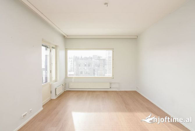 Ambient biznesi me qera 3+1 ne Tirane - 500 Euro