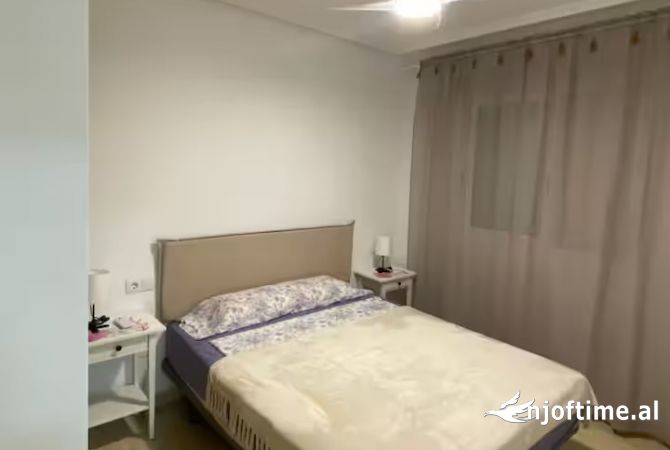 Shtepi me qera 1+1 ne Tirane - 550 Euro