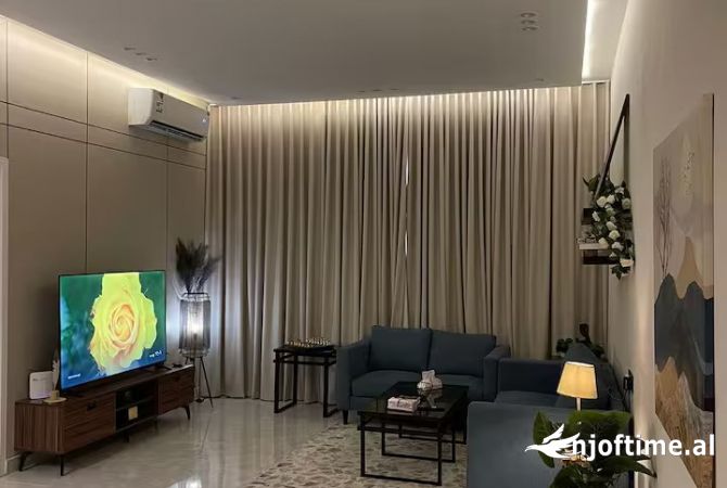 Shtepi me qera 2+1 ne Tirane - 550 Euro