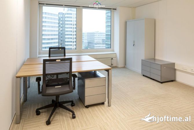 Ambient biznesi me qera 3+1 ne Tirane - 500 Euro
