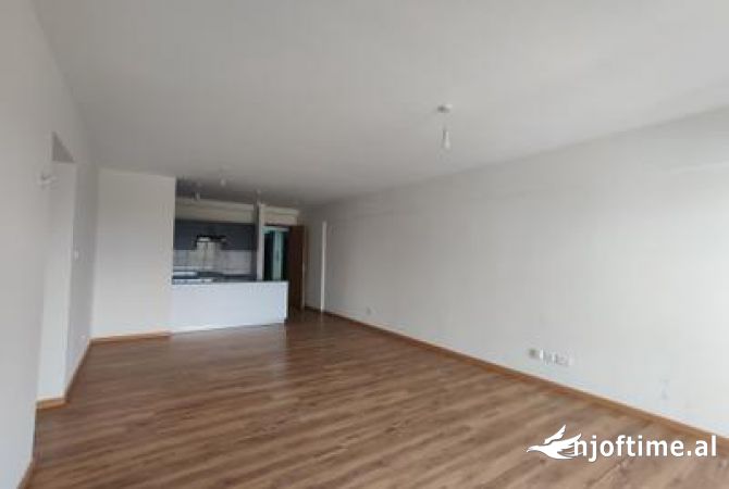 Shtepi ne shitje 2+1 ne Tirane - 86,000 Euro