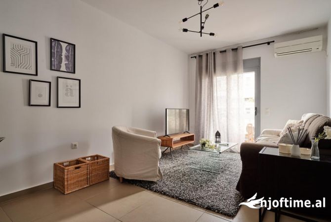 Shtepi me qera 1+1 ne Tirane - 600 Euro