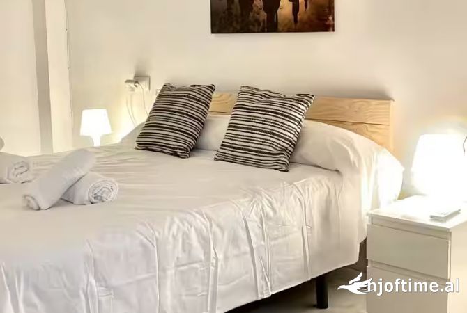 Shtepi me qera 2+1 ne Tirane - 500 Euro