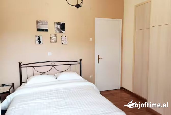 Shtepi me qera 1+1 ne Tirane - 420 Euro