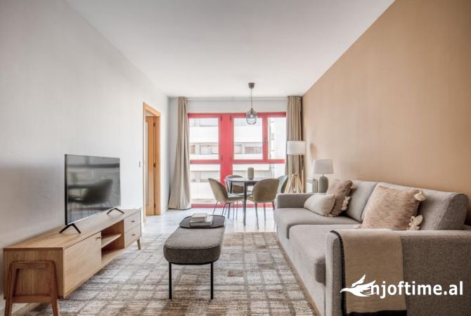 Shtepi me qera 1+1 ne Tirane - 650 Euro