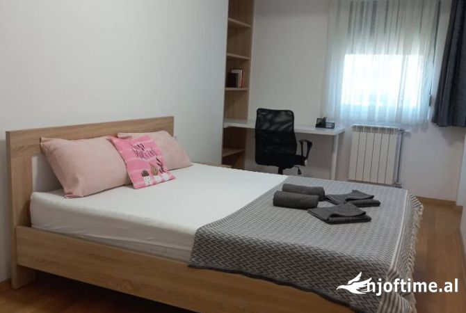 Shtepi me qera 1+1 ne Tirane - 450 Euro