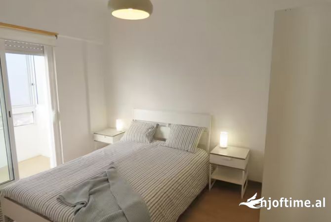 Shtepi me qera 3+1 ne Tirane - 1,500 Euro