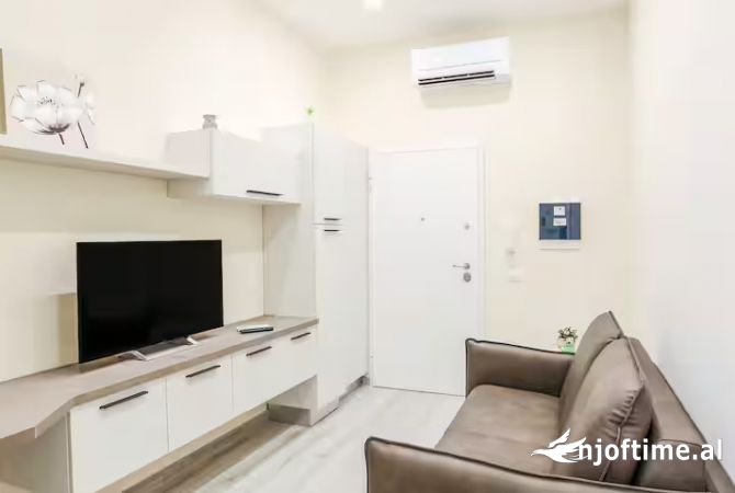 Shtepi me qera 1+1 ne Tirane - 450 Euro