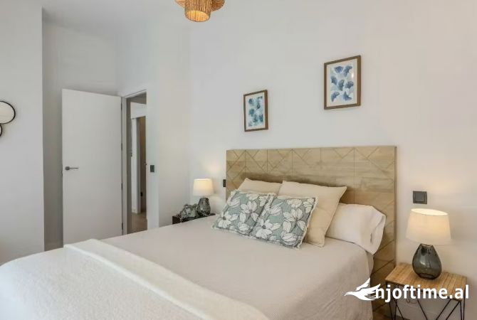 Shtepi me qera 2+1 ne Tirane - 600 Euro
