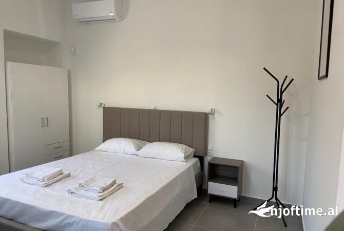 Shtepi me qera 1+1 ne Tirane - 520 Euro