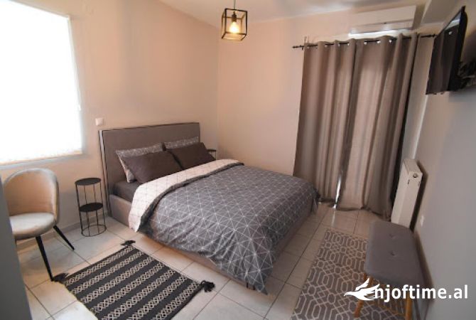 Shtepi me qera 2+1 ne Tirane - 700 Euro
