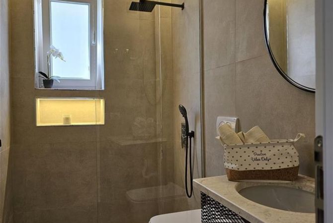 Shtepi me qera Apartament ne Tirane, 1+1, Mobilimi E mobiluar, Pagesa 600  Euro.