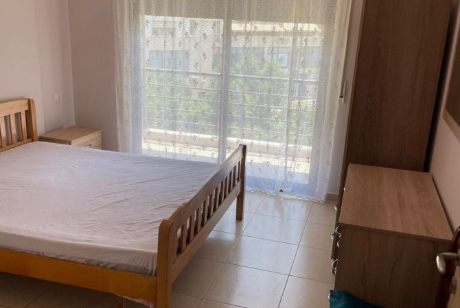 Shtepi me qera Apartament ne Tirane, 1+1, Mobilimi E mobiluar, Pagesa 380  Euro.
