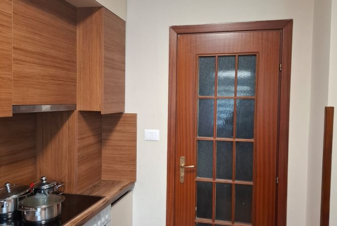 Shtepi me qera 1+1 ne Tirane - 500 Euro