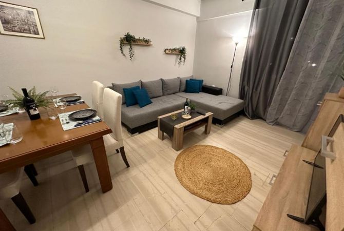 Shtepi me qera 2+1 ne Tirane - 400 Euro