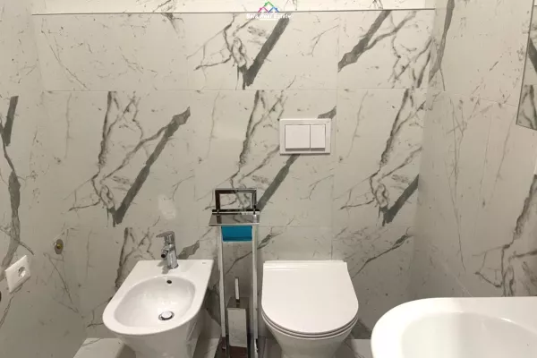 Shtepi me qera Apartament ne Tirane, 2+1, Mobilimi E mobiluar, Pagesa 850  Euro.