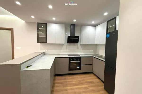 Shtepi me qera 2+1 ne Tirane - 850 Euro