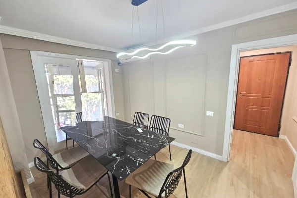 Shtepi me qera 3+1 ne Tirane - 85,000 Leke