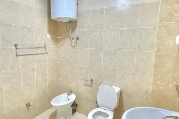 Shtepi me qera Apartament ne Tirane, 1+1, Mobilimi E mobiluar, Pagesa 55,000  Leke.