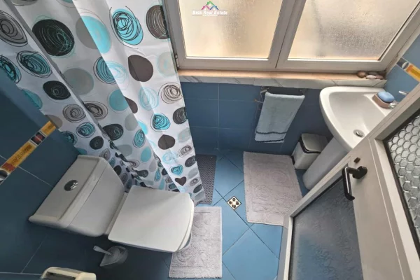 Shtepi me qera 1+1 ne Tirane - 60,000 Leke