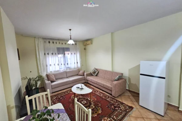 Apartament Me Qera 1+1 Prane Shkolles se Kuqe (ID B2101408) Tirane