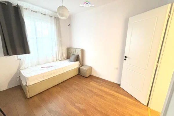 Shtepi me qera 2+1 ne Tirane - 600 Euro