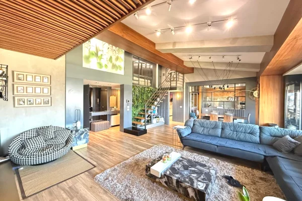 Shtepi me qera Apartament ne Tirane, 3+1, Mobilimi E mobiluar, Pagesa 190,000  Leke.