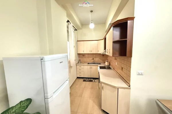 Shtepi me qera 2+1 ne Tirane - 100,000 Euro