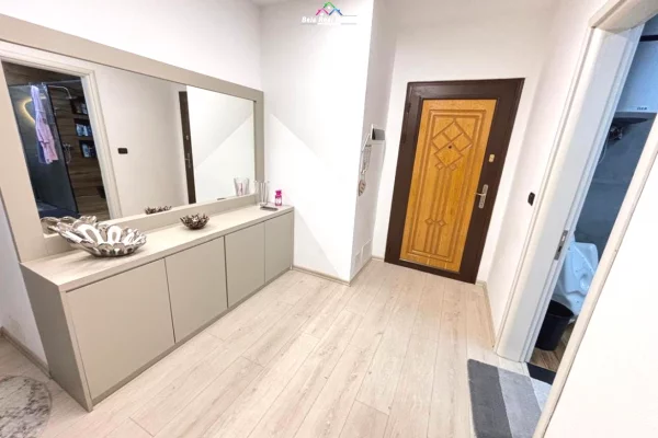 Shtepi me qera Apartament ne Tirane, 2+1, Mobilimi E mobiluar, Pagesa 70,000  Leke.