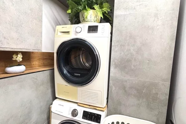 Shtepi me qera Apartament ne Tirane, 2+1, Mobilimi E mobiluar, Pagesa 70,000  Leke.