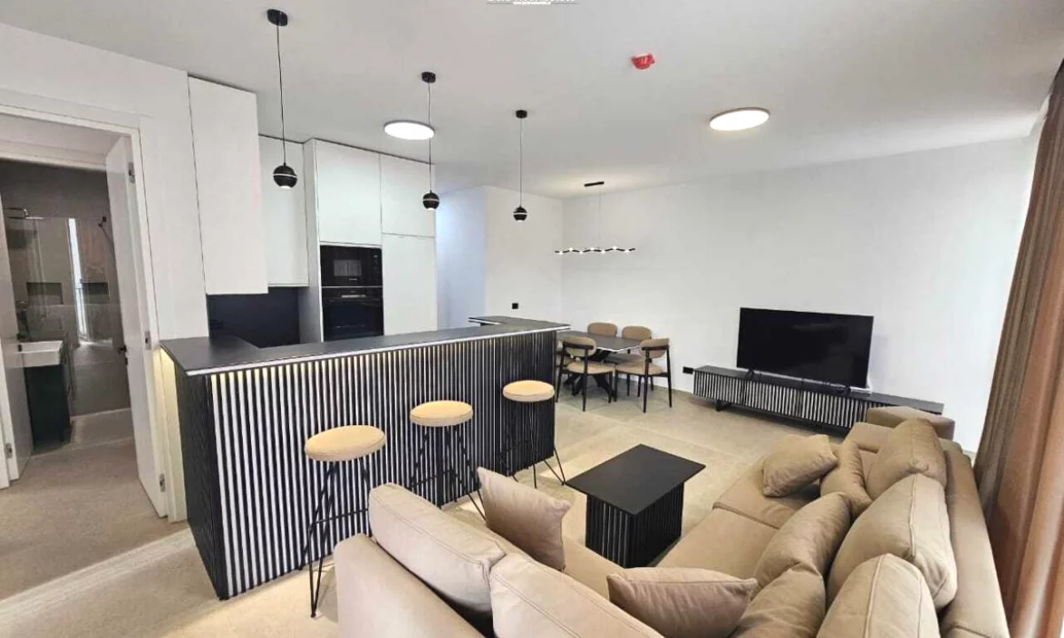 Shtepi me qera Apartament ne Tirane, 2+1, Mobilimi E mobiluar, Pagesa 1,300  Euro.