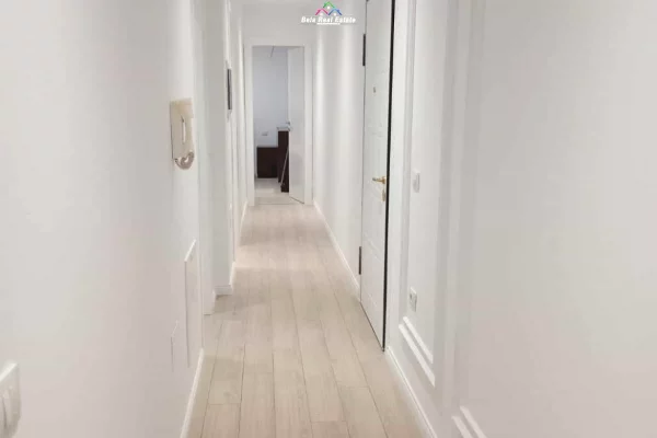 Shtepi me qera Apartament ne Tirane, 2+1, Mobilimi E mobiluar, Pagesa 100,000  Leke.