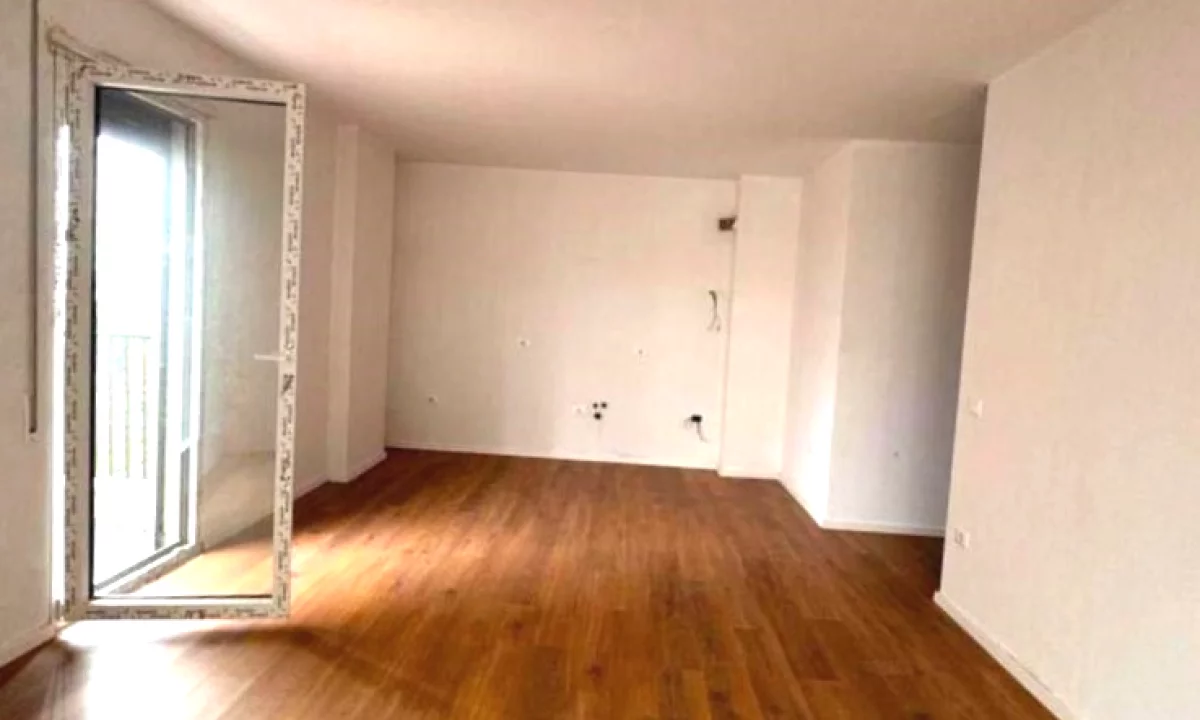 Zyre Me Qera 2+1 ne Don Bosko (ID BZ2747) Tirane