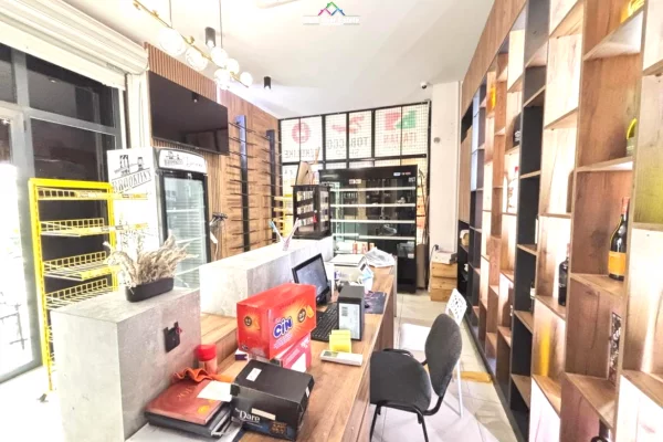 Ambient biznesi me qera 1+1 ne Tirane - 510 Euro