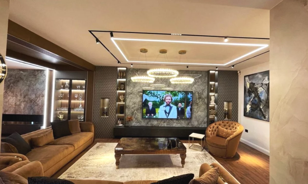 Shtepi me qera Apartament ne Tirane, 3+1, Mobilimi E mobiluar, Pagesa 4,500  Euro.