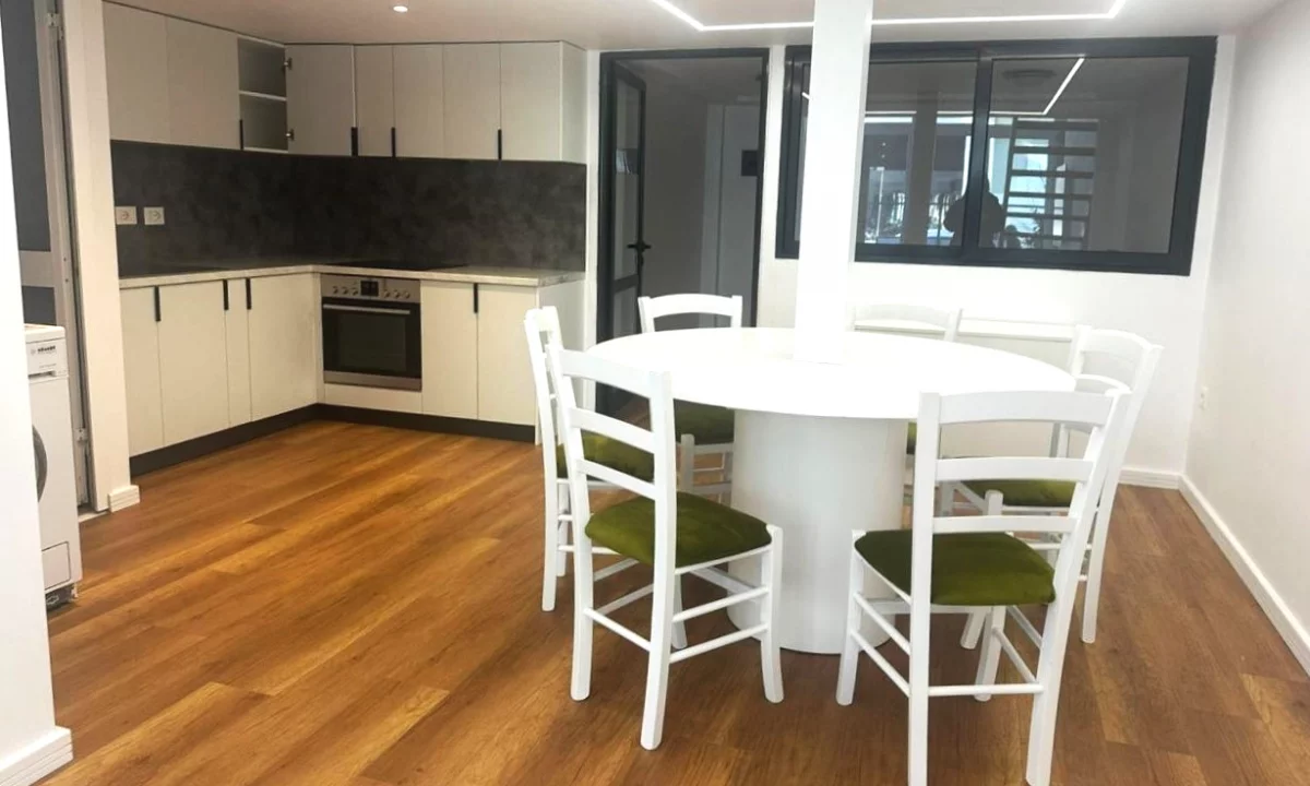 Apartment for sale in Tirana 3+1, Furnished