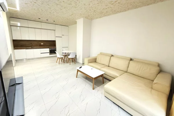 Shtepi me qera 1+1 ne Tirane - 70,000 Euro