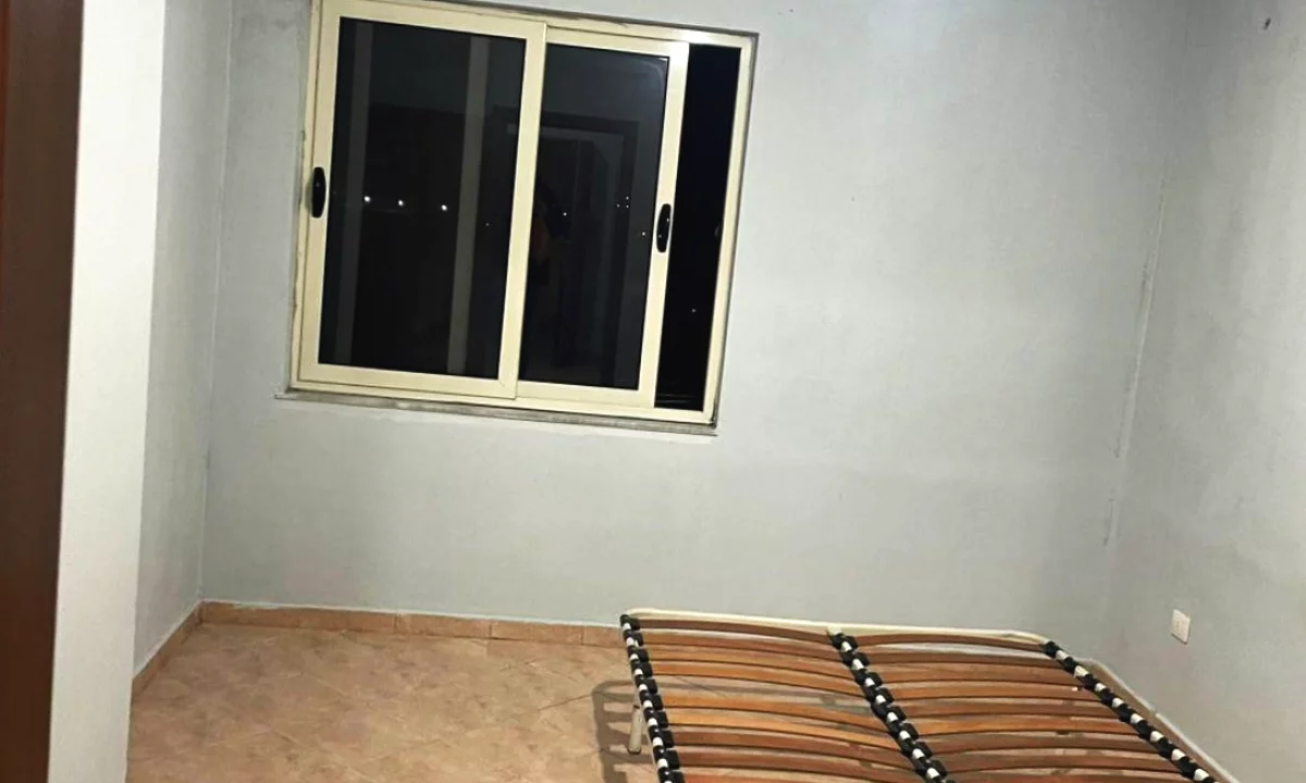 Shtepi me qera Apartament ne Tirane, 1+1, Mobilimi E mobiluar, Pagesa 310  Euro.