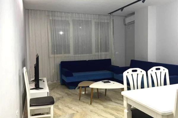 Shtepi me qera 2+1 ne Tirane - 55,000 Leke